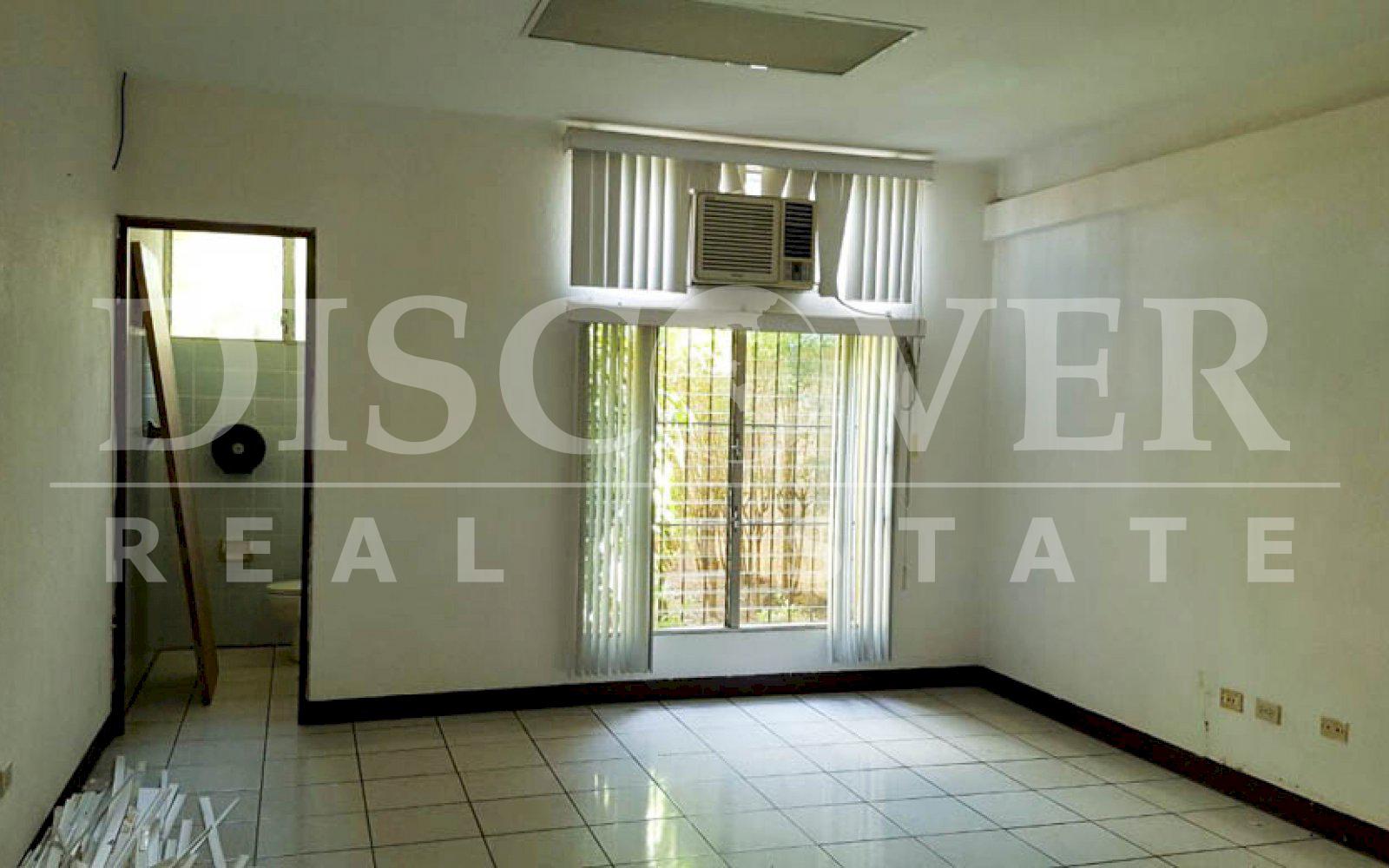 https://images.discovernica.com/propiedad/1600/module_renta_bolonia_id_10610_4.jpg