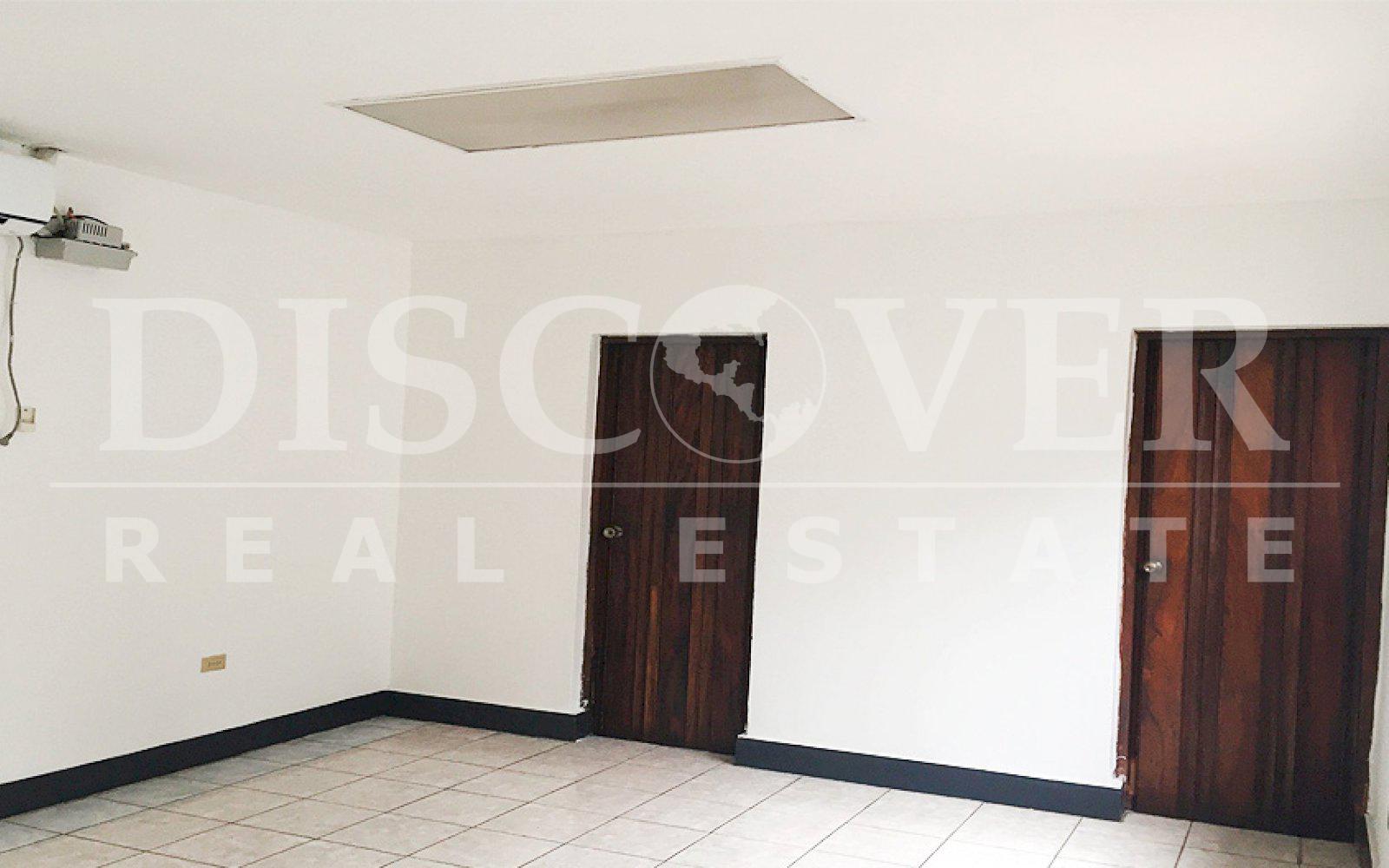 Offices for Rent in Bolonia ID 9974