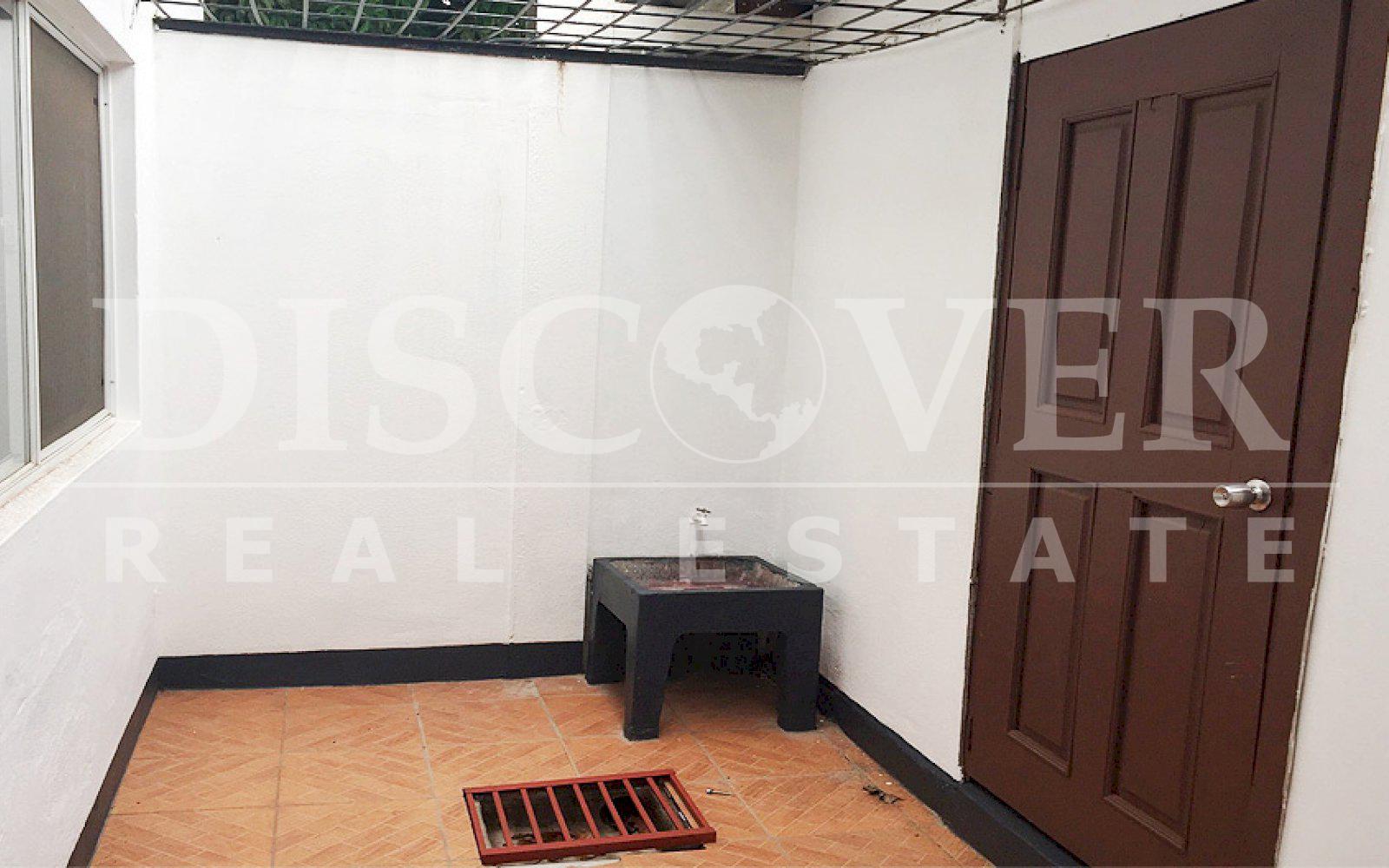 Offices for Rent in Bolonia ID 9974