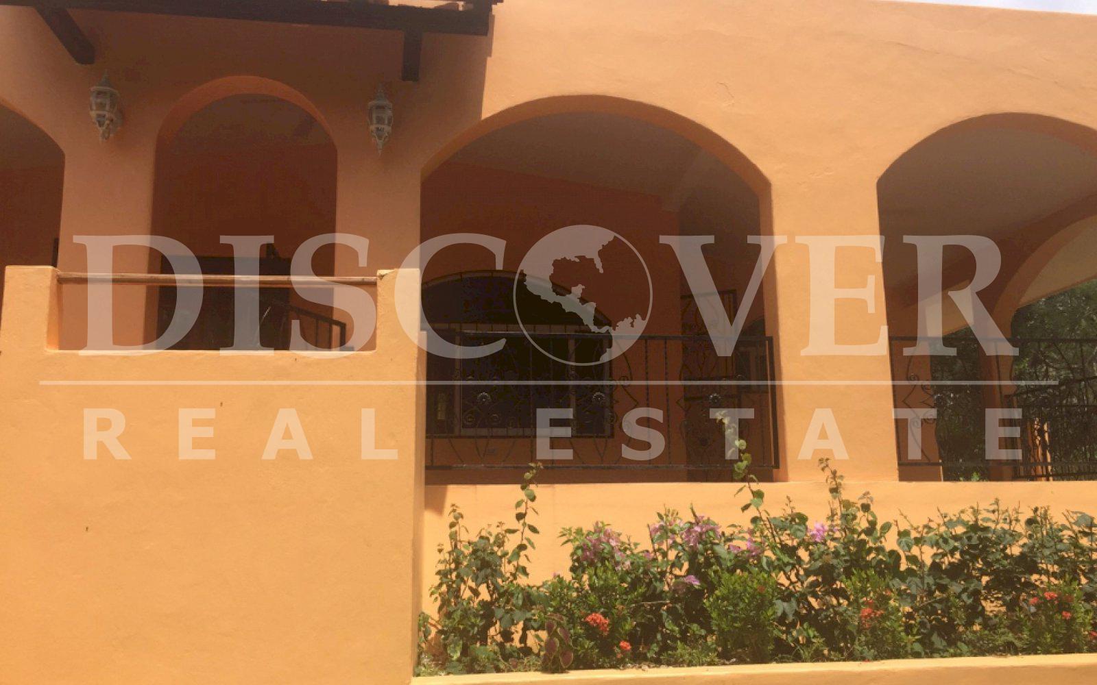 https://images.discovernica.com/propiedad/1600/patio_planters.jpg