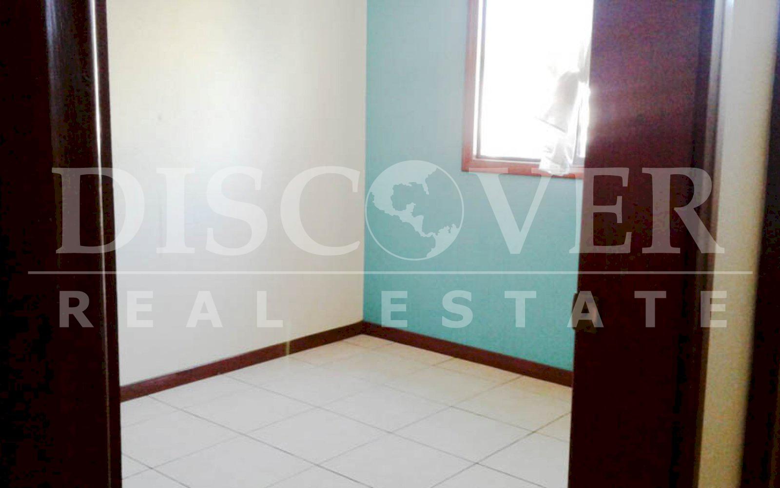 https://images.discovernica.com/propiedad/1600/preciosa_casa_venta_renta_carretera_masaya_264.037_vrs2_sala_comedor_ID11387_8.jpg
