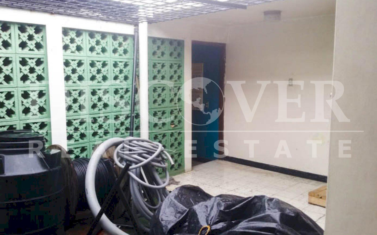 https://images.discovernica.com/propiedad/1600/propiedad_modulo_comercial_venta_bolonia_600_mts2_U_220_000.__7.jpg