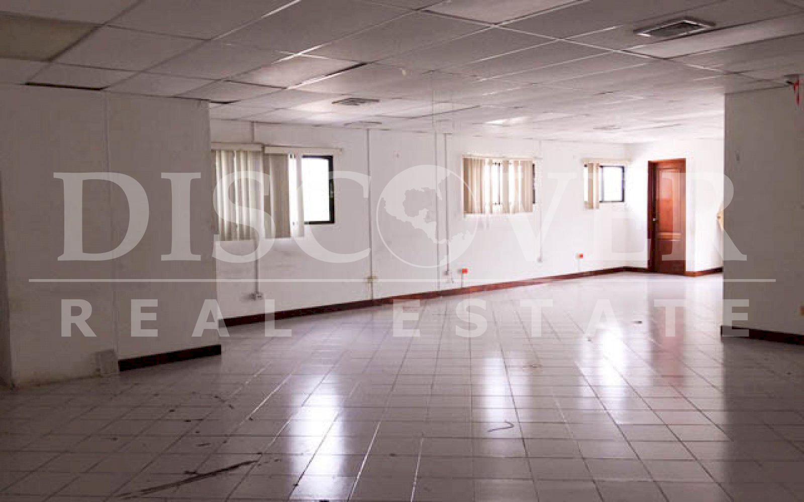 https://images.discovernica.com/propiedad/1600/propiedad_venta_renta_los_robles_id_10584_7.jpg