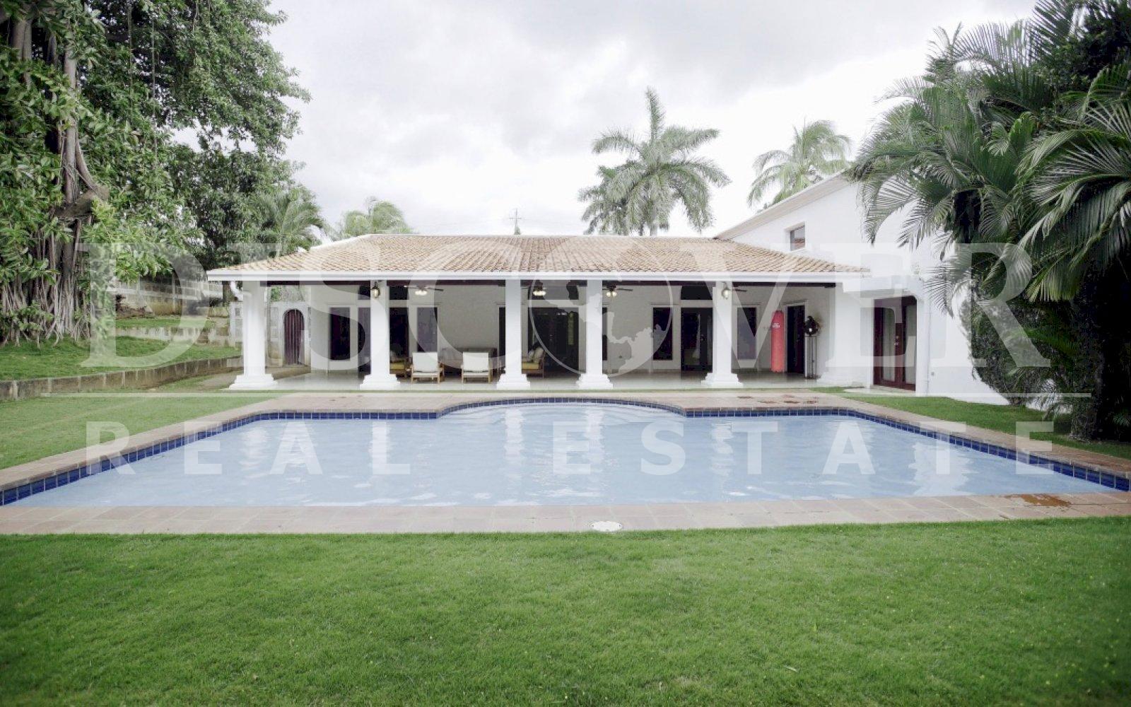 https://images.discovernica.com/propiedad/1600/q9m614PVSDGZIttvAJjYyQ_thumb_9aa6.jpg