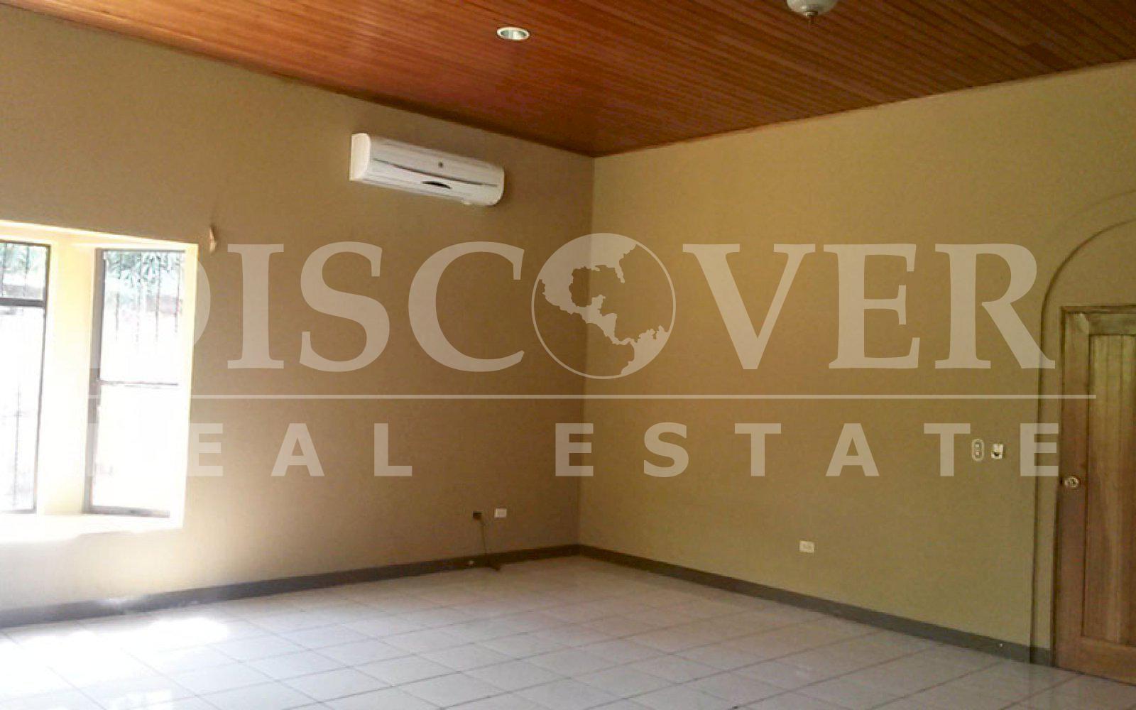 https://images.discovernica.com/propiedad/1600/quinta_a_la_venta_en_carretera_masaya_managua_nicaragua_5_.jpg