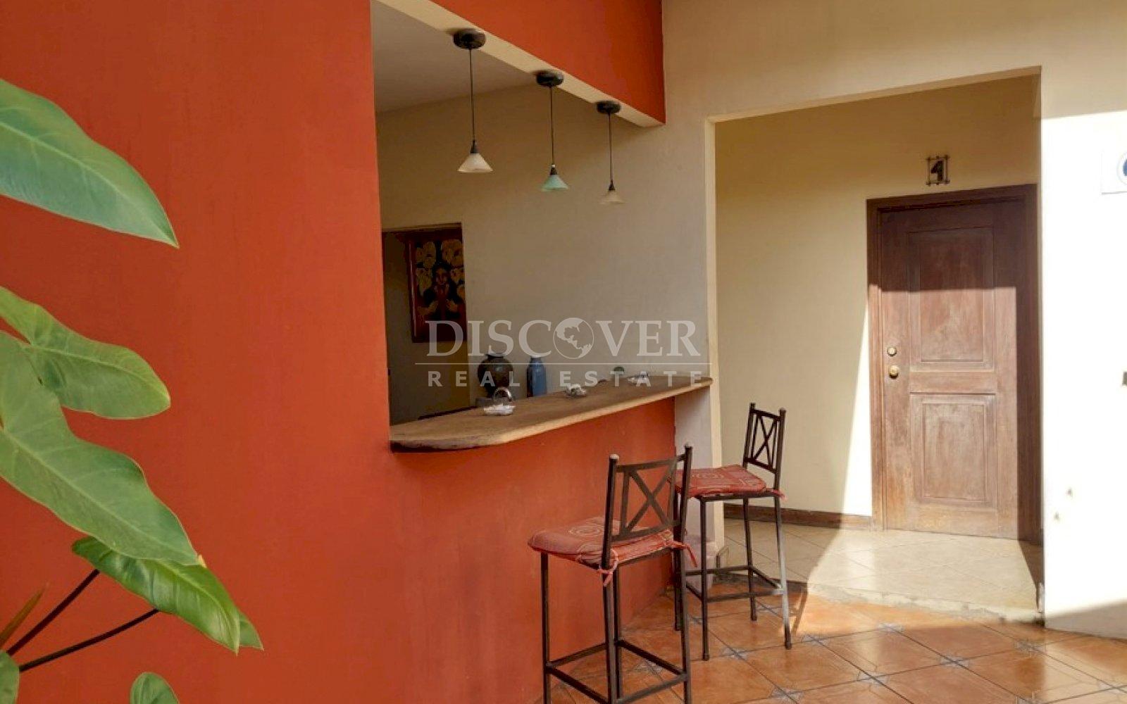  Hotel in Los Robles for Rent.