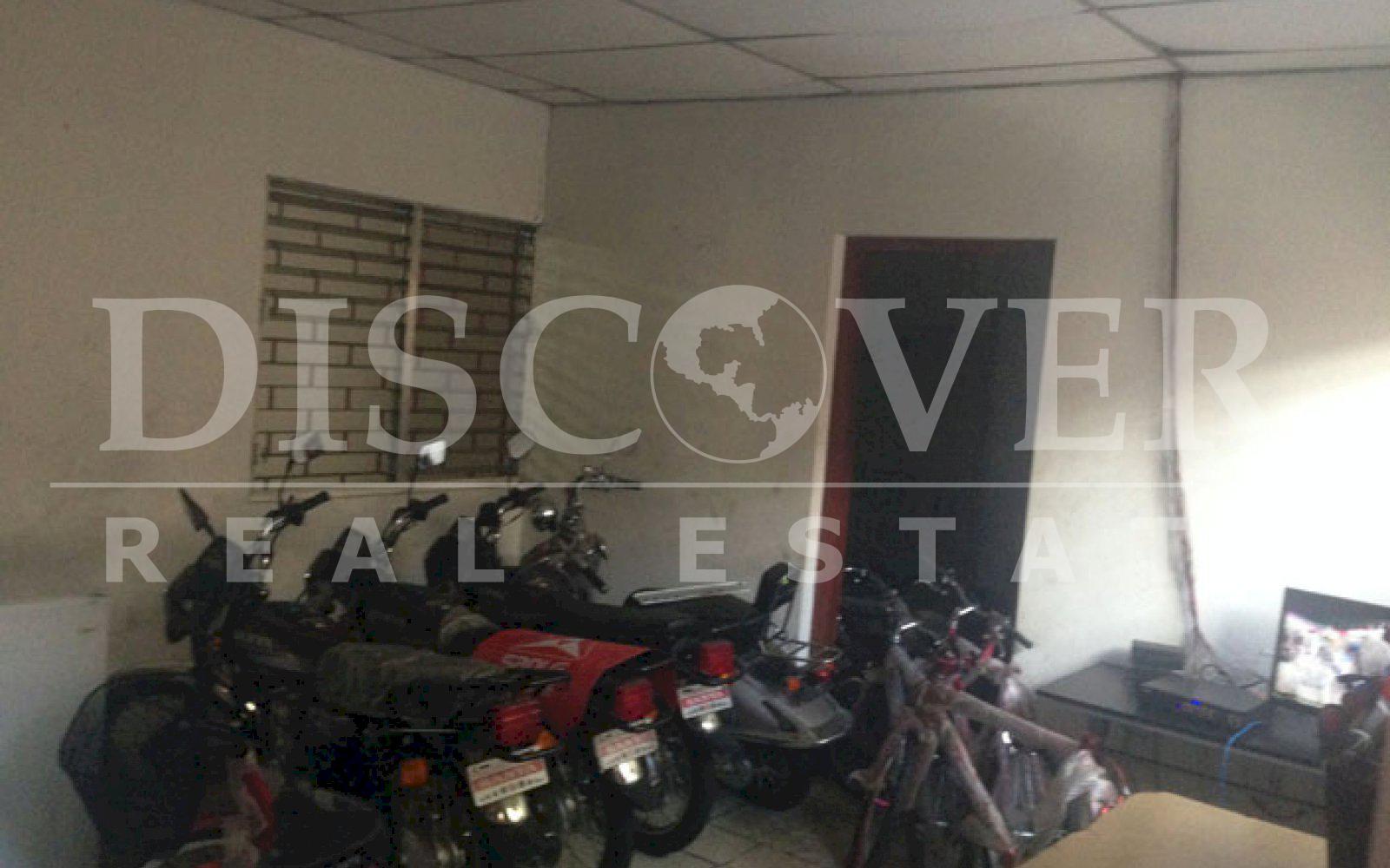 Excellent Commercial Module for Rent at the Old Managua ID 8358