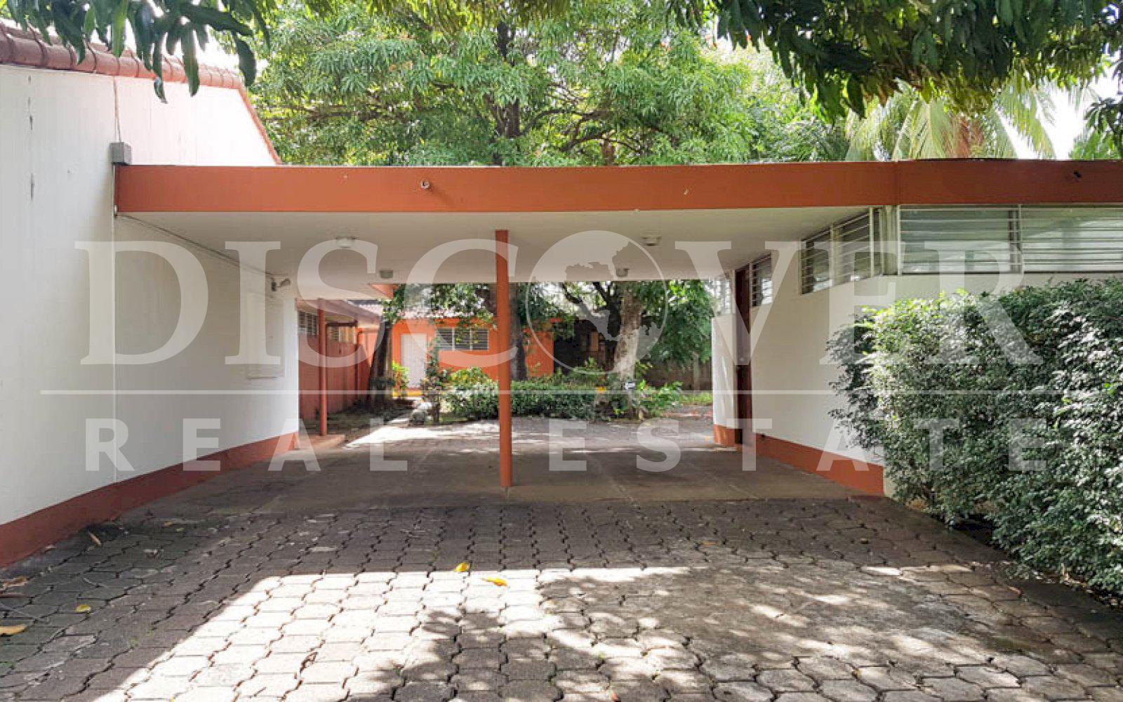 Beautiful country house with land for sale in Las Colinas ID 11109