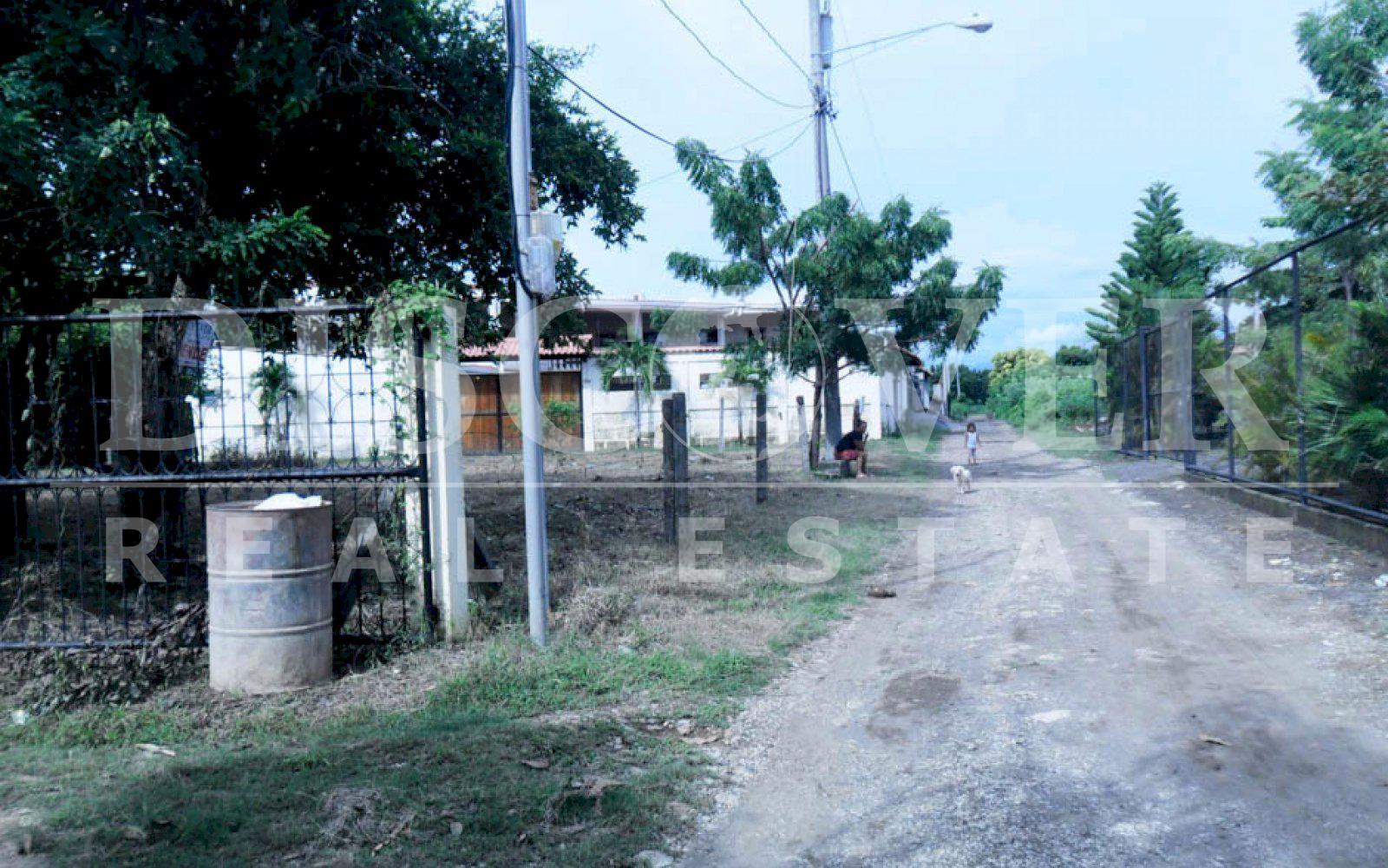https://images.discovernica.com/propiedad/1600/terreno_en_venta_en_playa_pochomil_viejo_ID11223_7.jpg