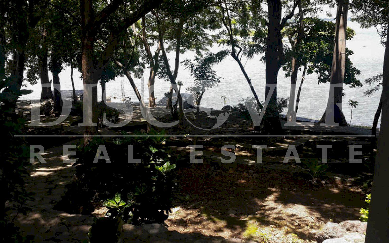 https://images.discovernica.com/propiedad/1600/terreno_propiedad_venta_marina_cocibolca_granada_nicaragua_42_889.62_vrs2_U_658_750.jpg