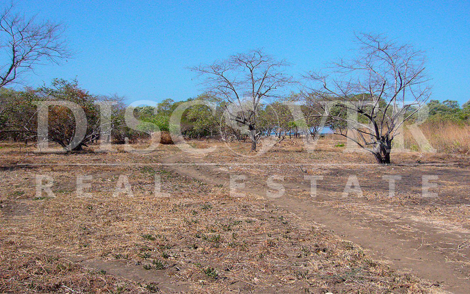 https://images.discovernica.com/propiedad/1600/terreno_venta_villa_el_carmen_playa_quizala_managua_id_9827_5.jpg