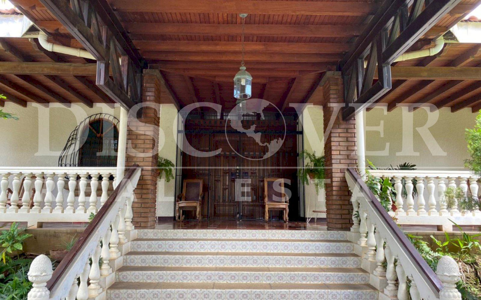 https://images.discovernica.com/propiedad/1600/thsethstrhxgtn.jpg