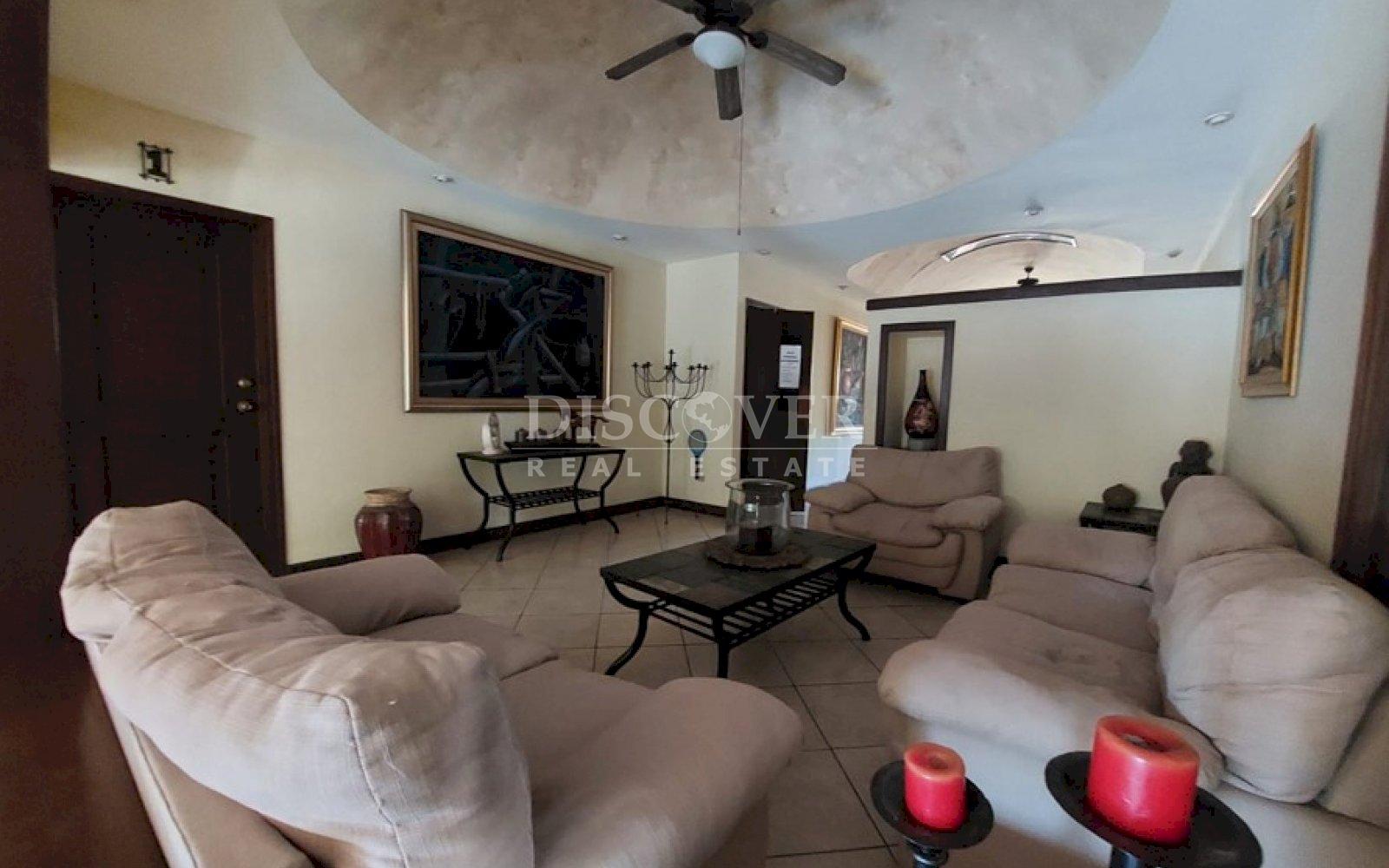  Hotel in Los Robles for Rent.