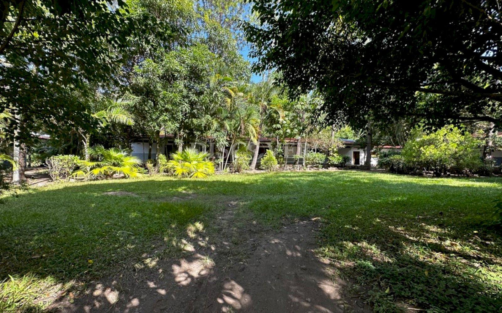  Road Front Land for Sale in Estelí.