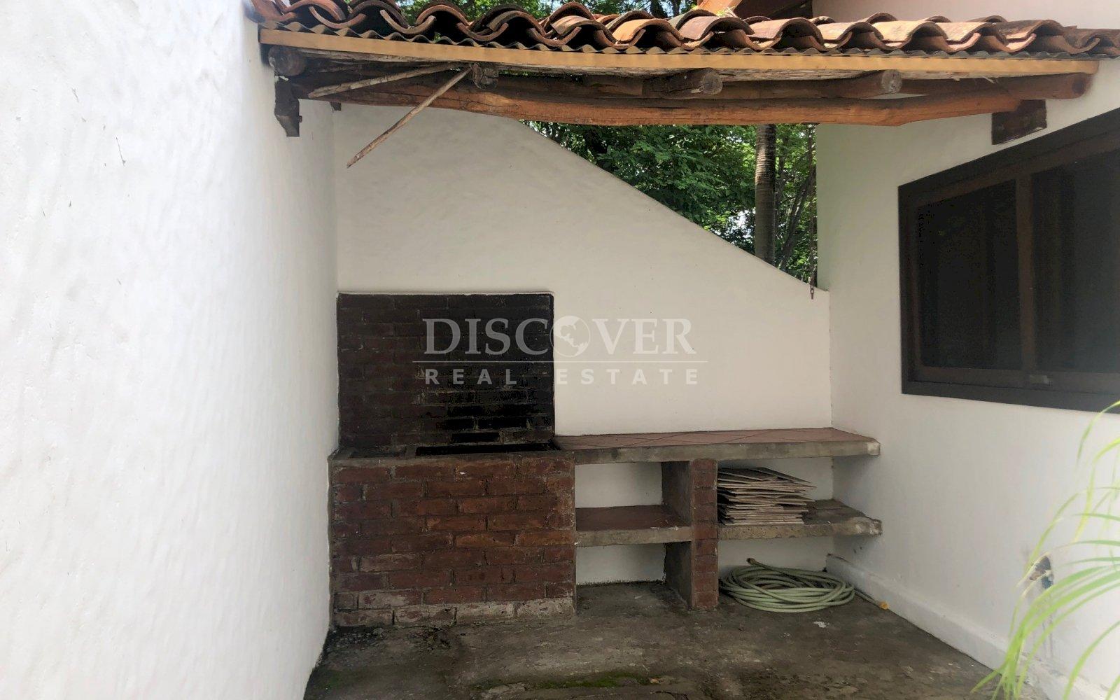 https://images.discovernica.com/propiedad/1600/vwrververb.jpg