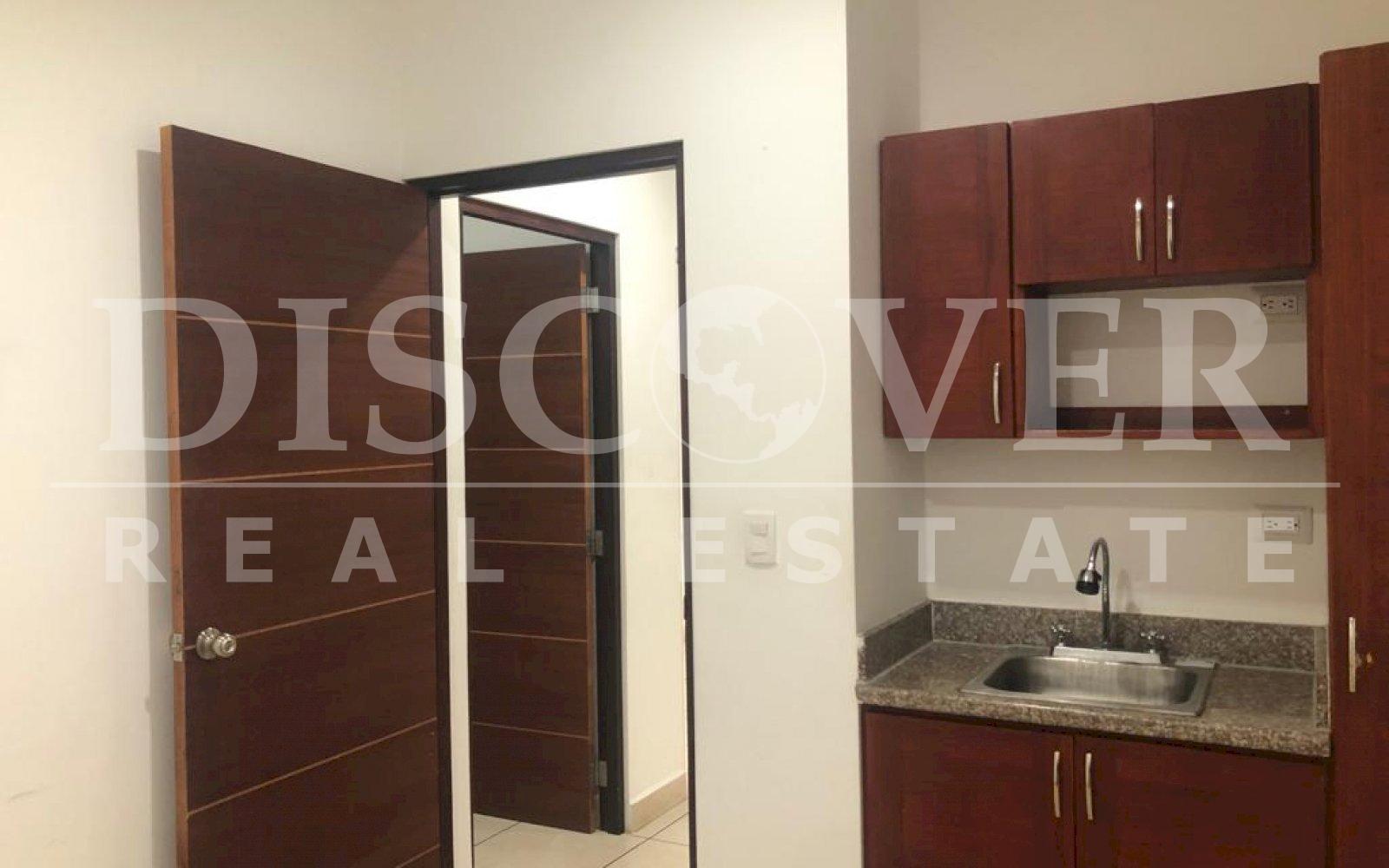  Office for Rent in modern building located in Planes de Altamira. ID 12796