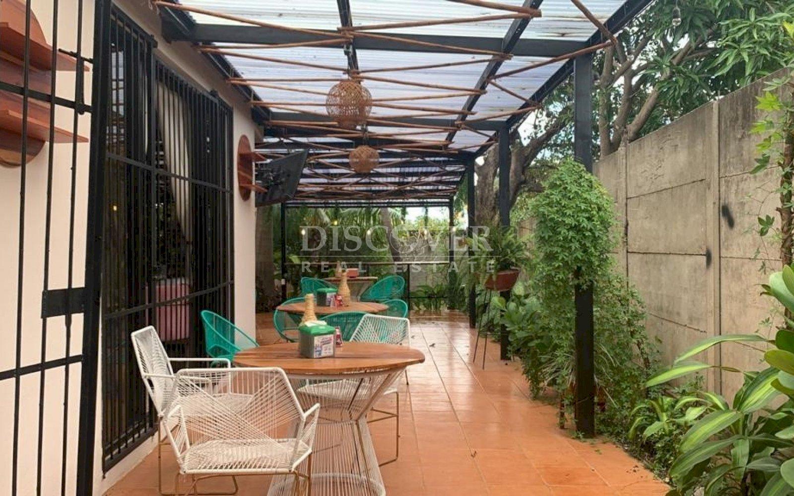  Spacious house for rent in Villa Fontana