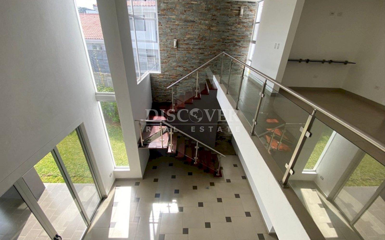 https://images.discovernica.com/propiedad/1600/wegewfwefweawg.jpg