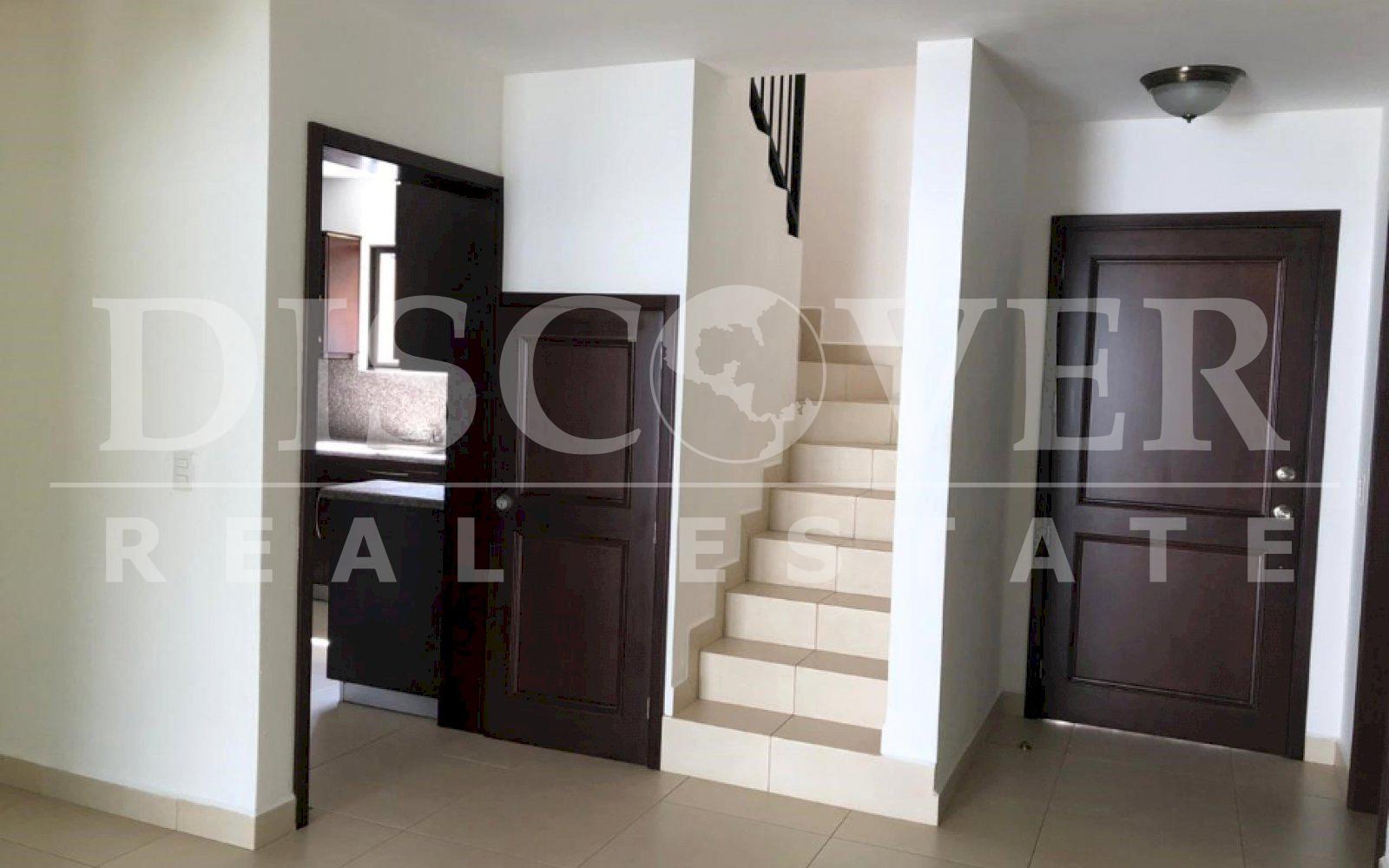 https://images.discovernica.com/propiedad/1600/y5thysrth.jpg