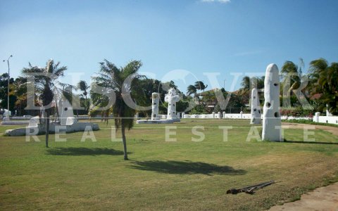  Spectacular Lot for Sale with Ocean view. Private condo.