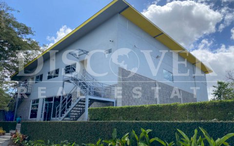  Commercial Building for Sale or Rent in Reparto Monserrat ID 12543