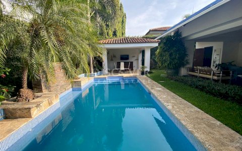 House for rent in a condominium area in Santo Domingo