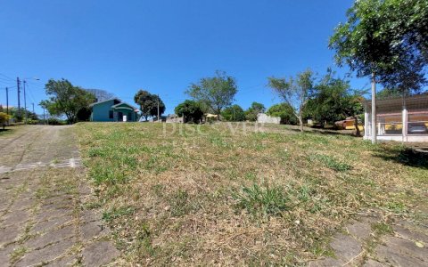  Land for sale located in a safe neighborhood in Jinotepe.