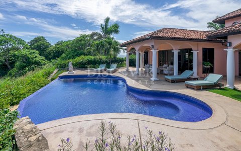  Spectacular beach house for sale in Rancho Santana 