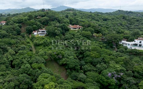 Beach lot for sale in Rancho Santana