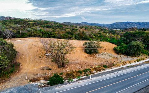 Land for sale in Rivas on the main road