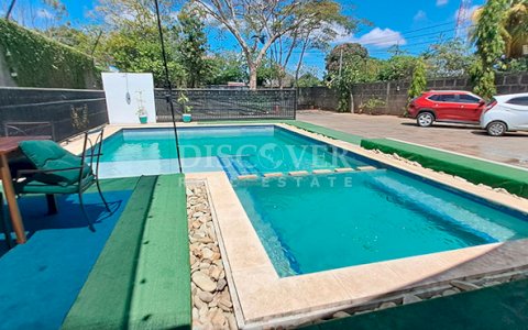  Spacious house with pool for sale on the Carretera a Masaya