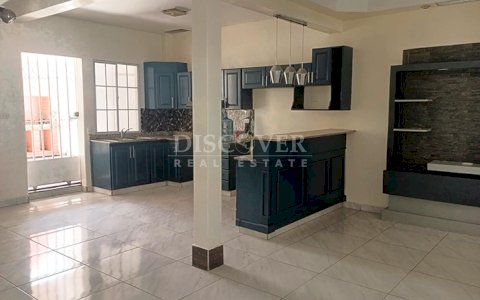 Newly remodeled house for sale in Villa Flor