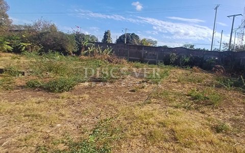 Land for sale on Carretera Nueva a León