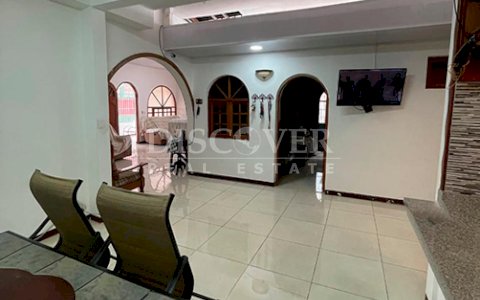 Spacious house for sale in Nindirí