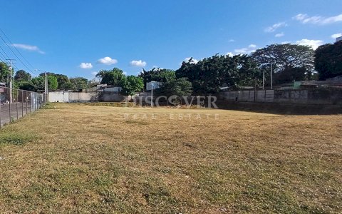 Land for sale in a prime location - Colonia Centroamérica
