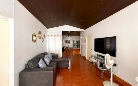  House for Sale in Carretera a Masaya