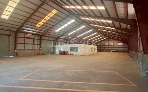  Warehouse for rent on Carretera Nueva in León