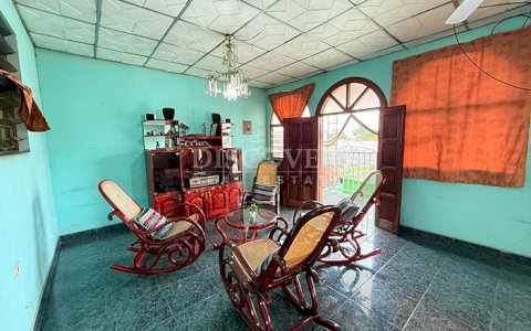  House for Sale or Rent in Linda Vista