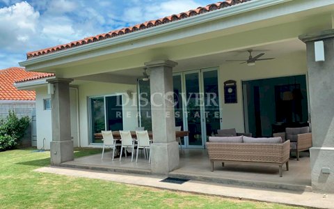  Cozy House for Rent in Santo Domingo