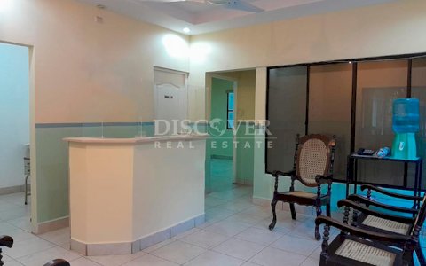  Building for rent, ideal for offices or medical practices, on Carretera Vieja to León