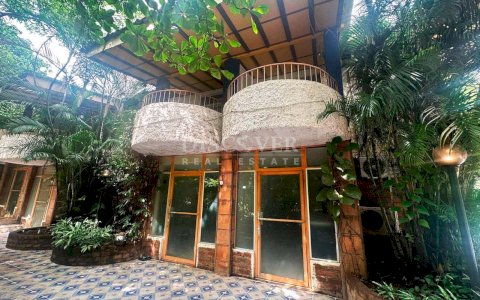  Building-for-sale-rent