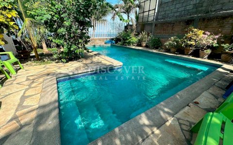  For sale and rent two-story house in Miramar beach 