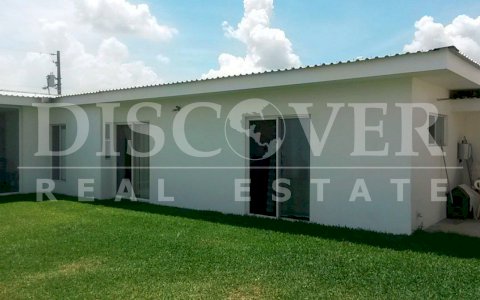  House for Rent or Sale in Frascatti Condominium, the Colinas ID 8138