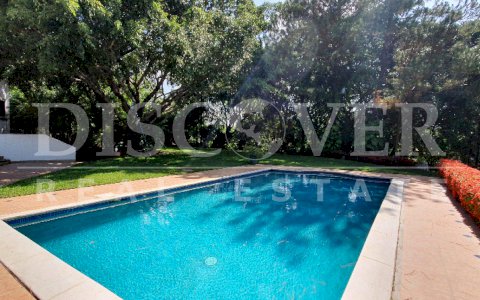  House for sale/rent in Villa Fontana with spectacular lake views 