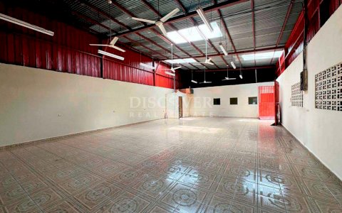  Warehouse for sale and rent in the Mercado Oriental sector