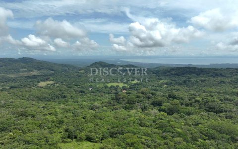 Exclusive Property in Mombacho Volcano: Ideal for Eco-Touristic and Residential Development.