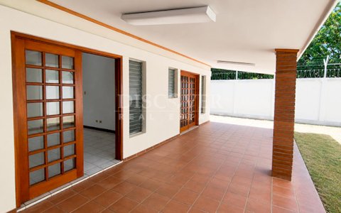  Spacious house for rent in Villa Fontana