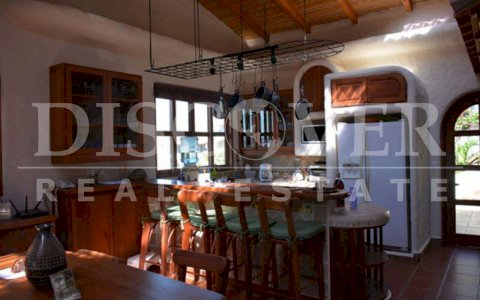  Luxurious Villa in a 5-star hotel for Sale ID 7700