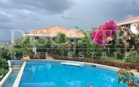 Spectacular house overlooking the sea - Rent