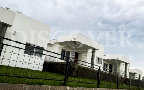  Furnished apartments for rent, located in Carretera Masaya.